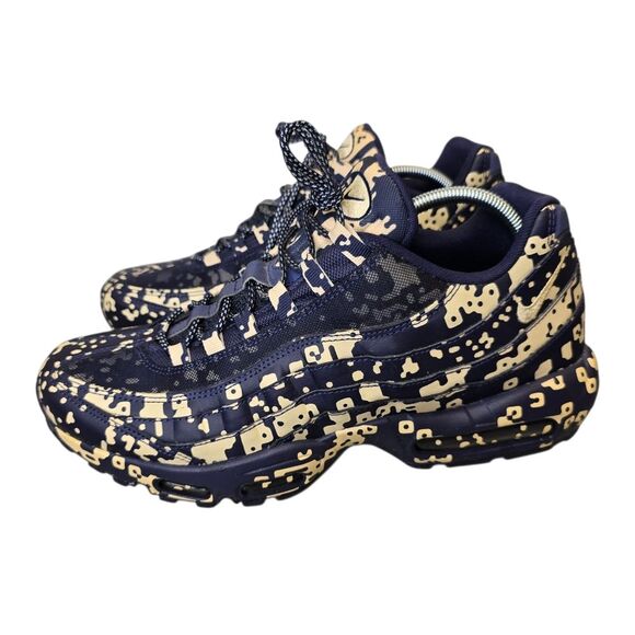 blackened blue air max 95